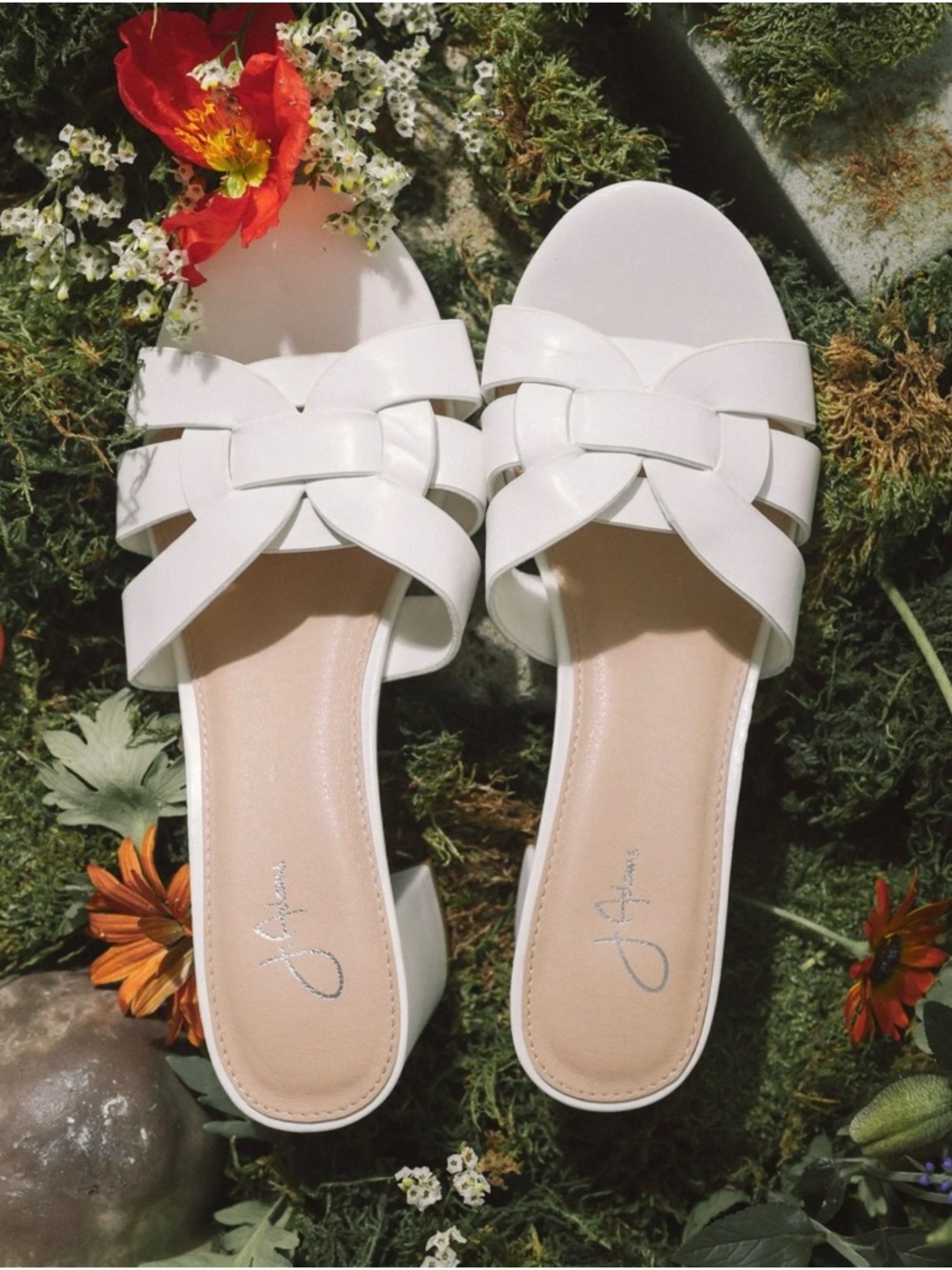 NIB - J. Adam’s Nori - Heeled White Mule